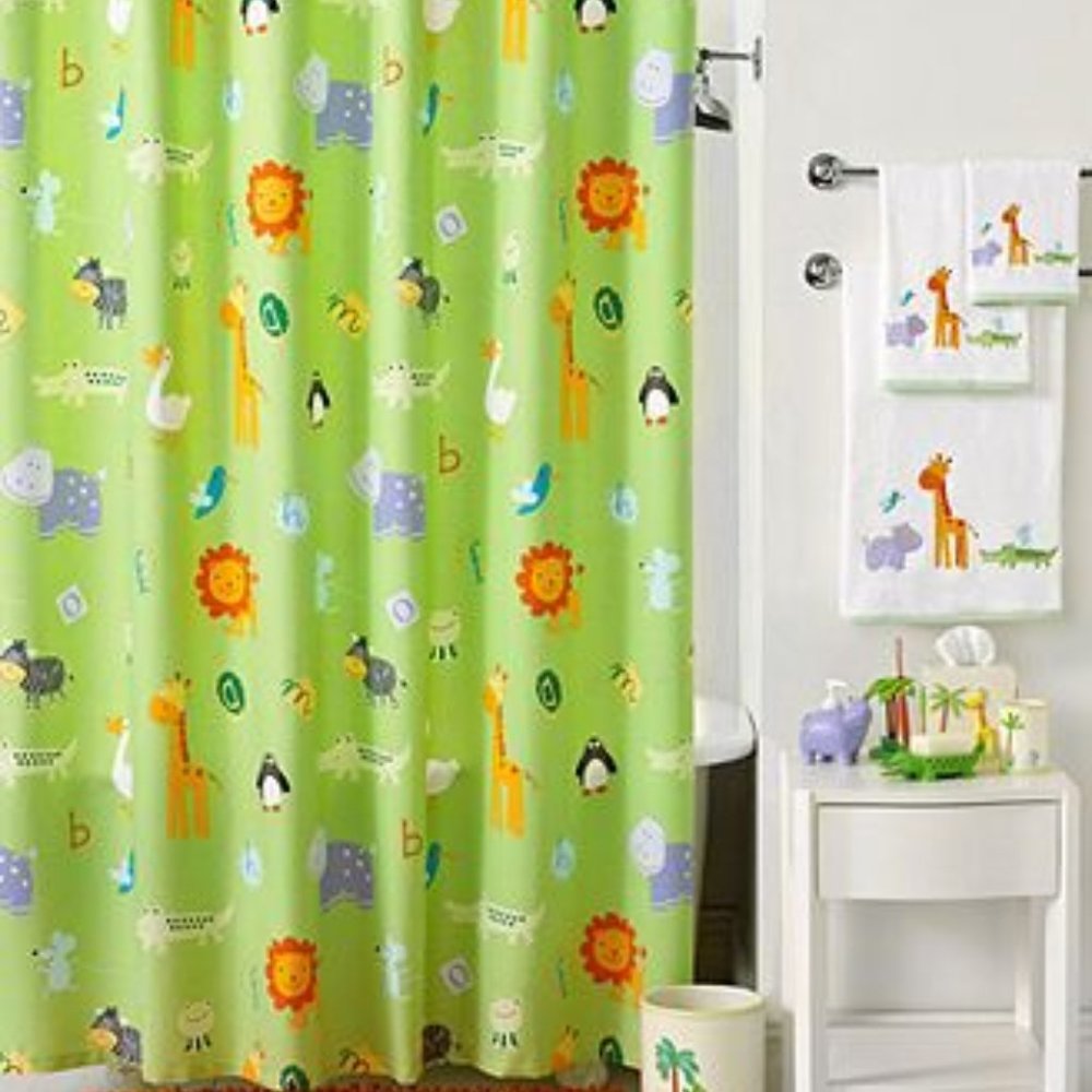 Bambini Kassatex Zoo Friends Bath Collection Shower Curtain, Green animals hooks